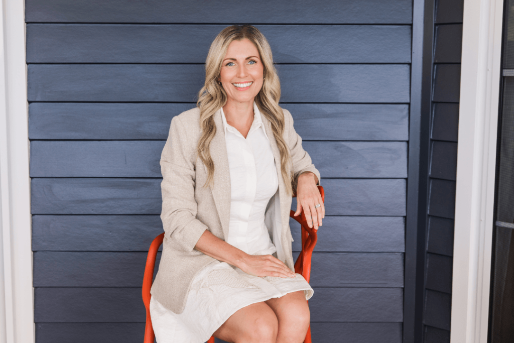 Lateesha Bell - Paralegal at SR Family Law